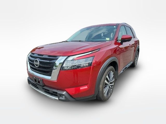 2022 Nissan Pathfinder Platinum