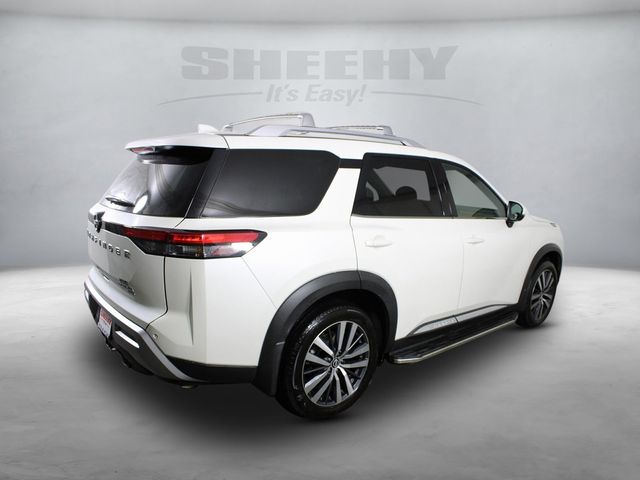 2022 Nissan Pathfinder Platinum
