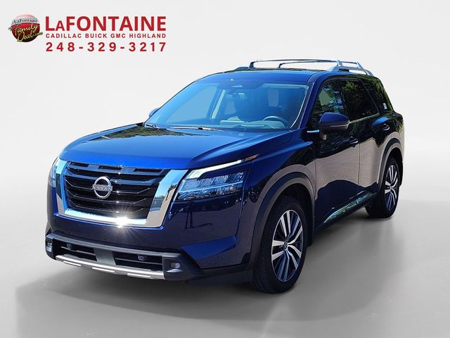 2022 Nissan Pathfinder Platinum