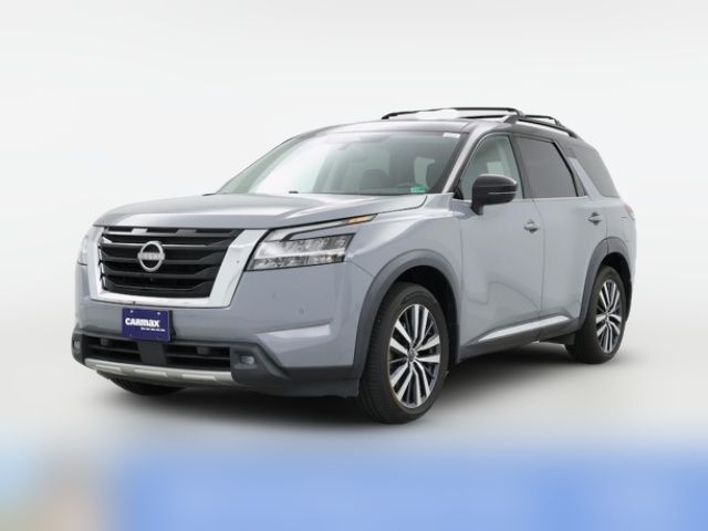 2022 Nissan Pathfinder Platinum
