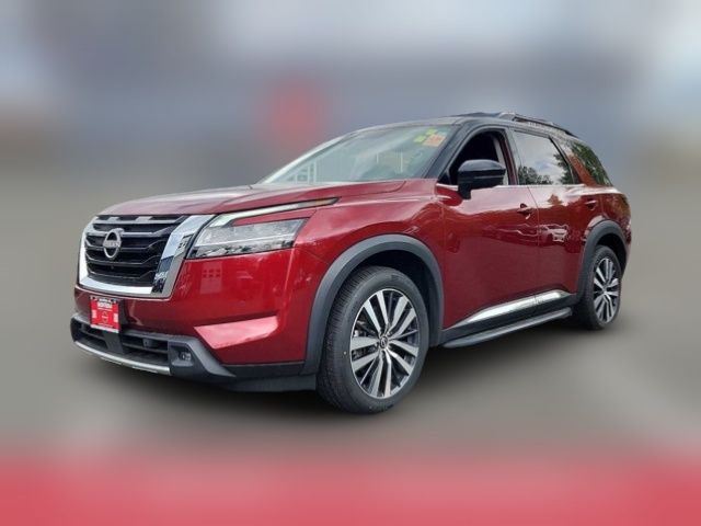 2022 Nissan Pathfinder Platinum