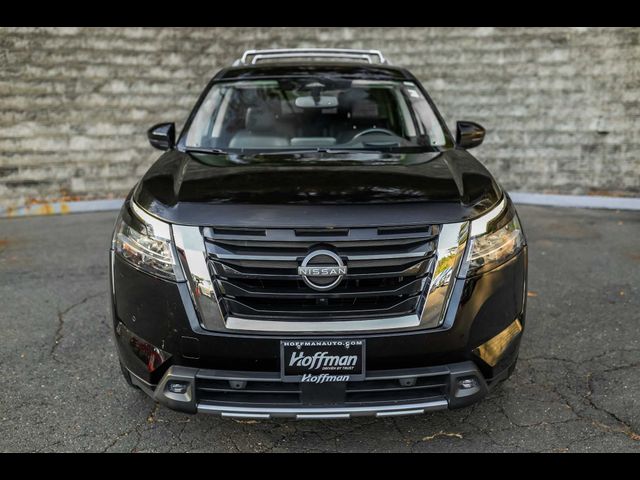 2022 Nissan Pathfinder Platinum