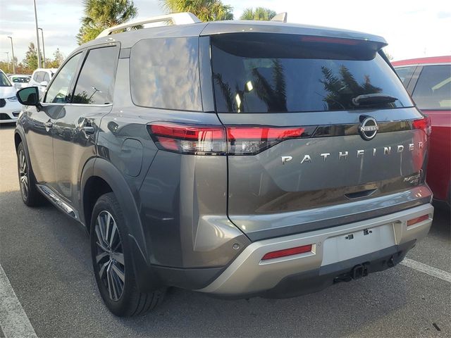 2022 Nissan Pathfinder Platinum