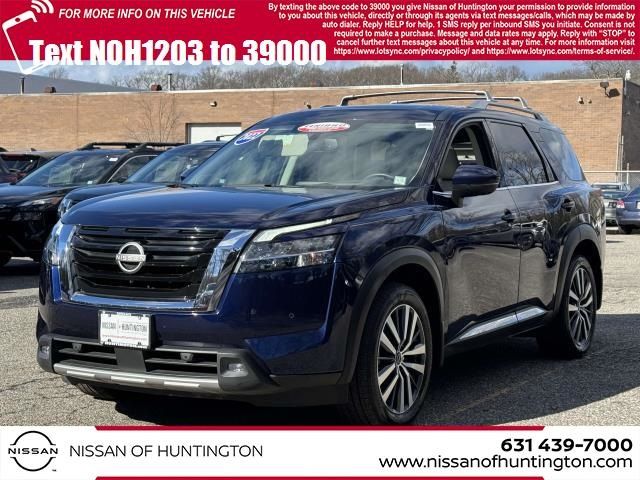 2022 Nissan Pathfinder Platinum