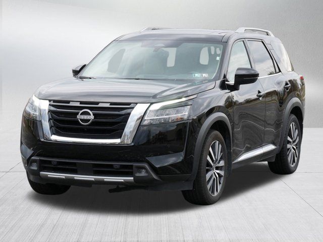 2022 Nissan Pathfinder Platinum