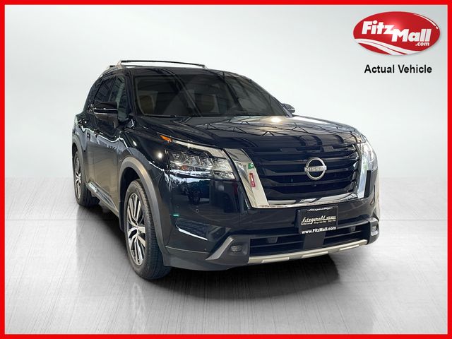 2022 Nissan Pathfinder Platinum