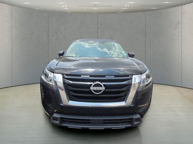 2022 Nissan Pathfinder S