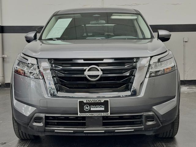 2022 Nissan Pathfinder S