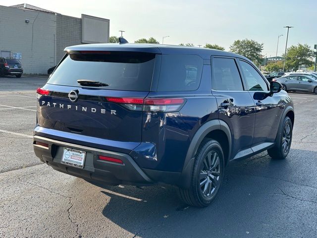 2022 Nissan Pathfinder S