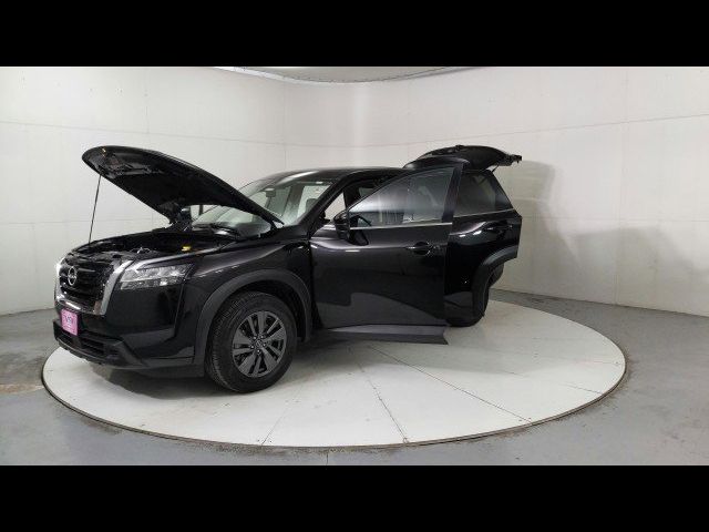 2022 Nissan Pathfinder S