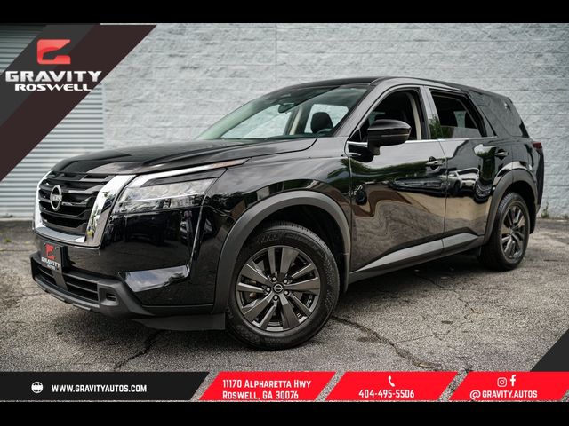 2022 Nissan Pathfinder S