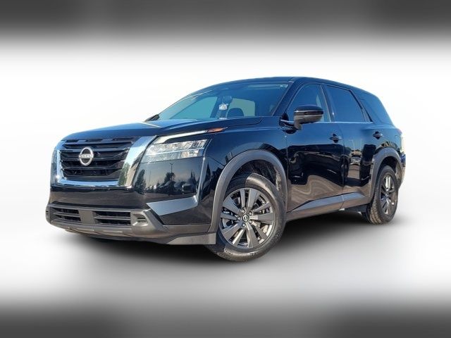 2022 Nissan Pathfinder S
