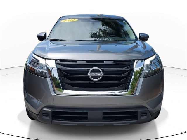 2022 Nissan Pathfinder S