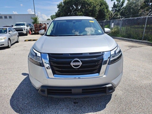2022 Nissan Pathfinder S