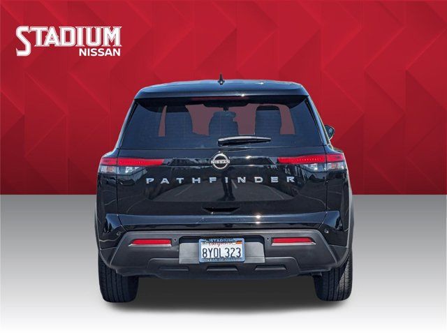 2022 Nissan Pathfinder S