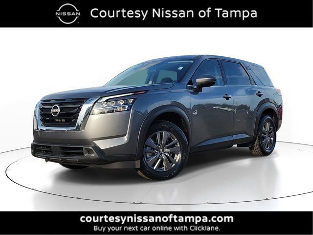 2022 Nissan Pathfinder S