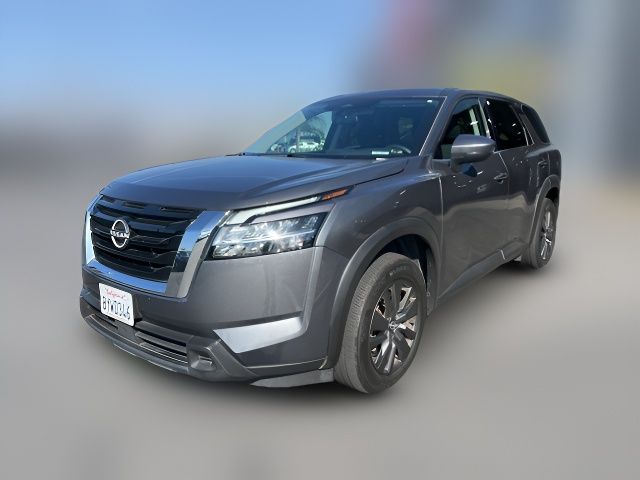 2022 Nissan Pathfinder S