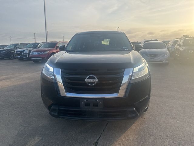 2022 Nissan Pathfinder S
