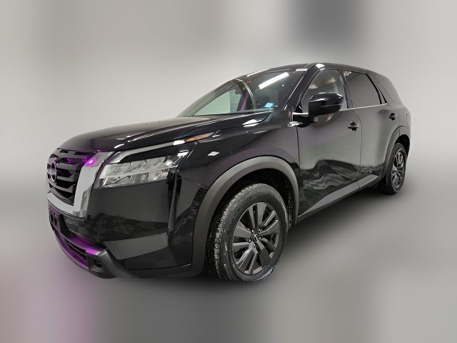 2022 Nissan Pathfinder S