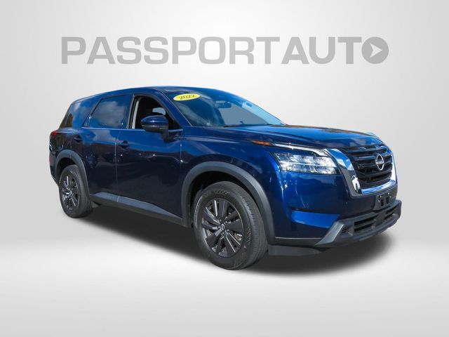 2022 Nissan Pathfinder S