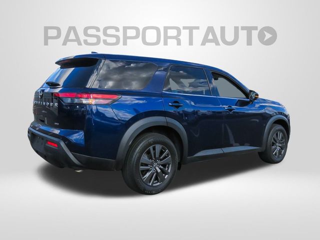 2022 Nissan Pathfinder S