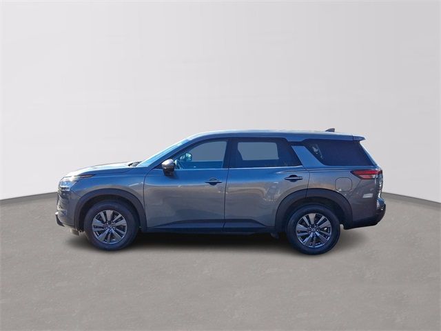 2022 Nissan Pathfinder S