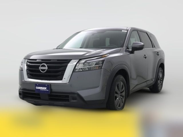 2022 Nissan Pathfinder S