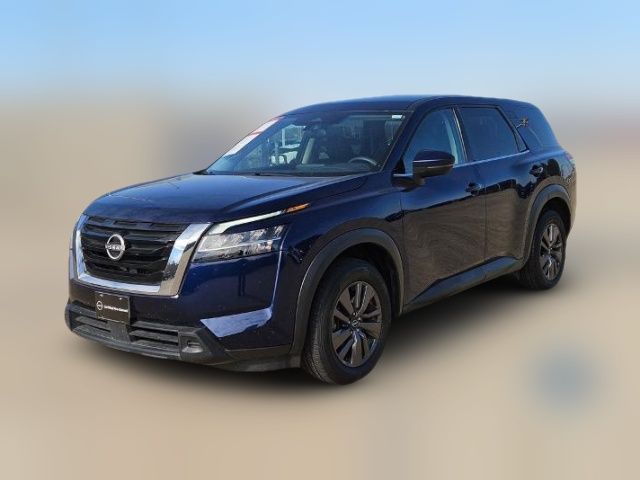 2022 Nissan Pathfinder S