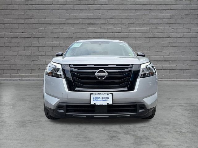 2022 Nissan Pathfinder S