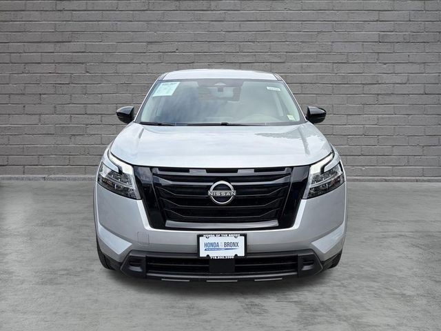 2022 Nissan Pathfinder S