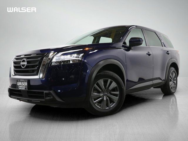 2022 Nissan Pathfinder S