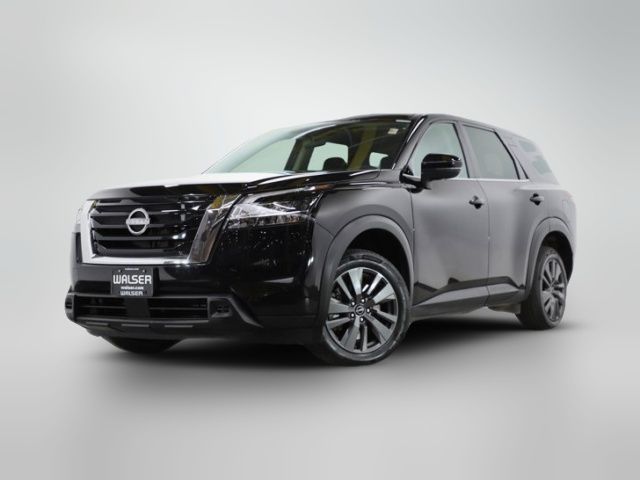 2022 Nissan Pathfinder S