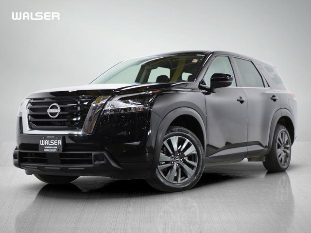 2022 Nissan Pathfinder S