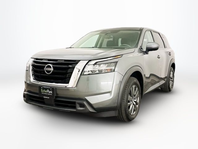 2022 Nissan Pathfinder S