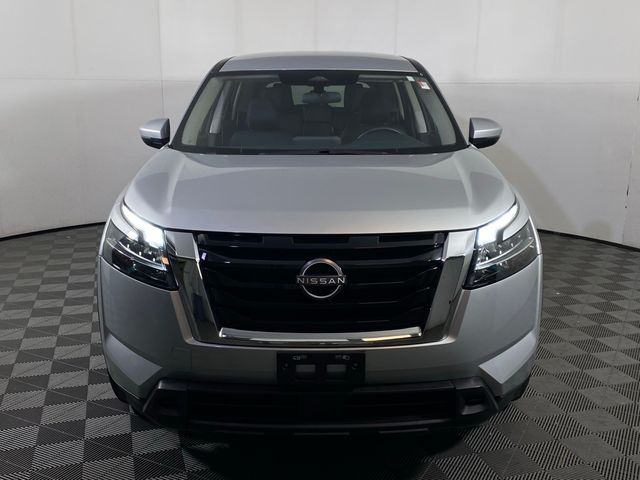 2022 Nissan Pathfinder S