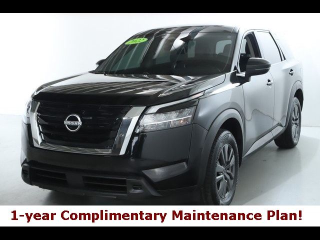 2022 Nissan Pathfinder S