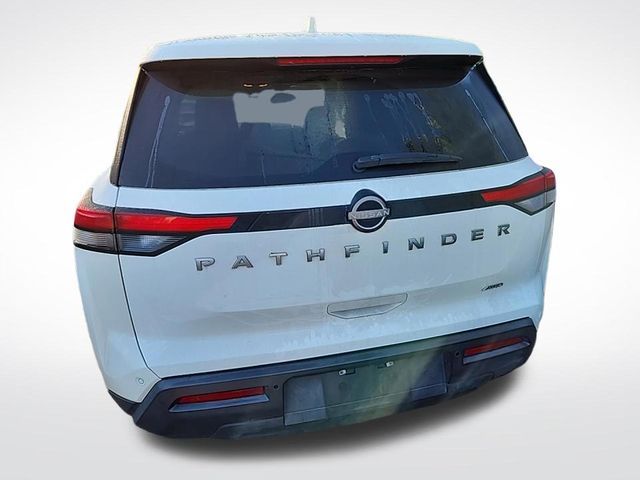 2022 Nissan Pathfinder S