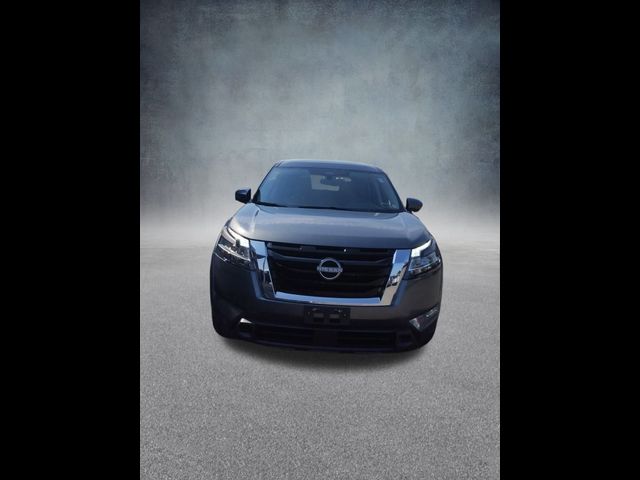 2022 Nissan Pathfinder S