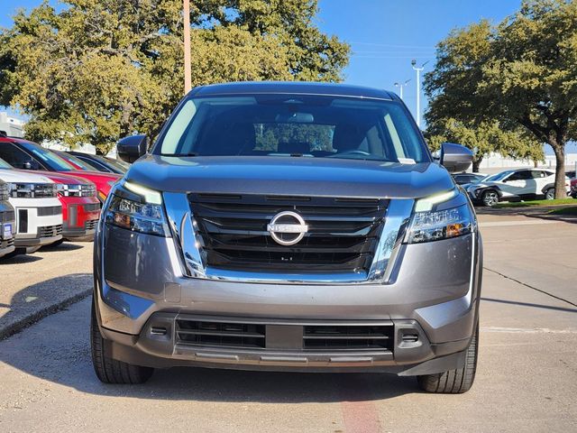 2022 Nissan Pathfinder S