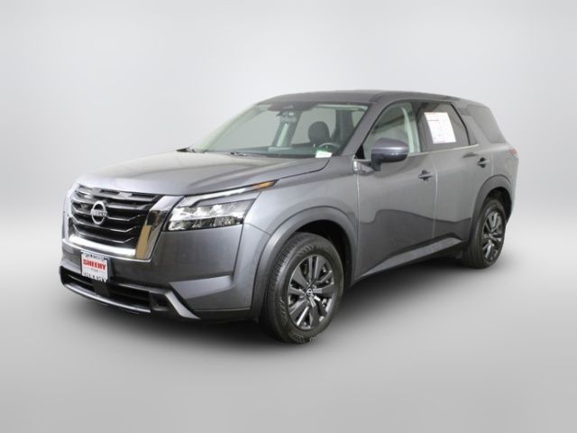 2022 Nissan Pathfinder S