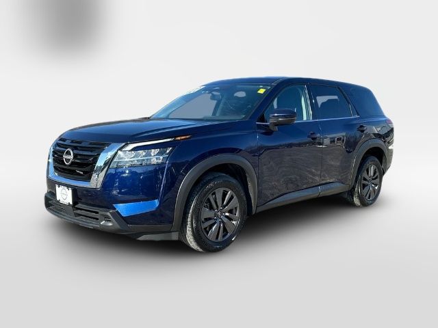 2022 Nissan Pathfinder S