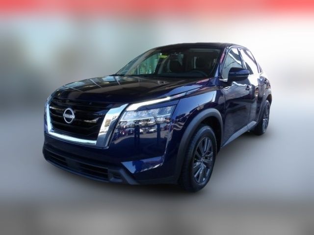 2022 Nissan Pathfinder S