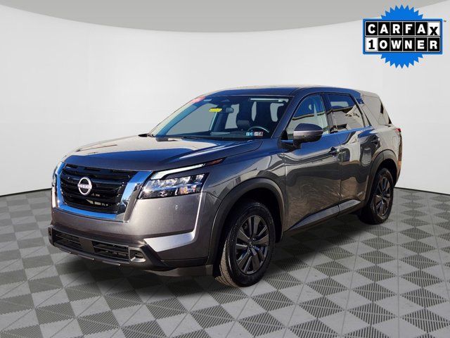 2022 Nissan Pathfinder S