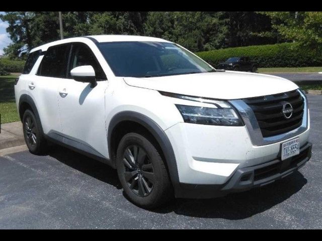 2022 Nissan Pathfinder S
