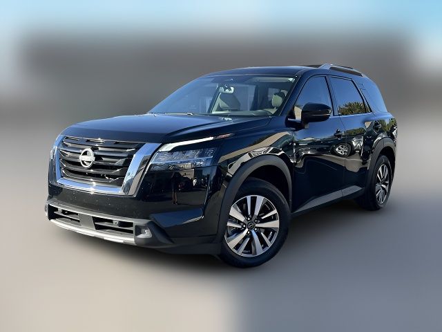 2022 Nissan Pathfinder SL