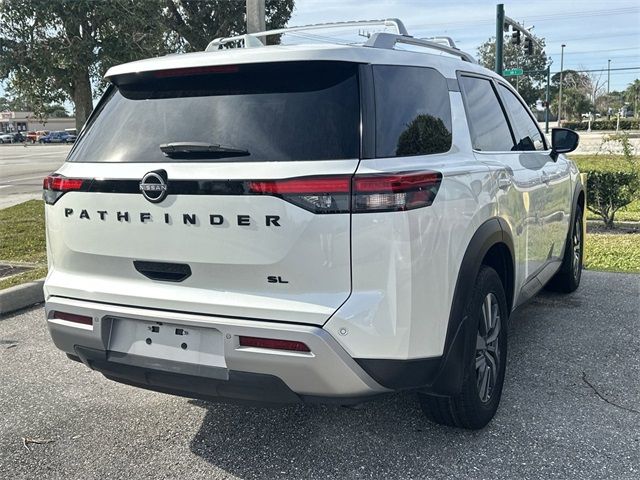 2022 Nissan Pathfinder SL