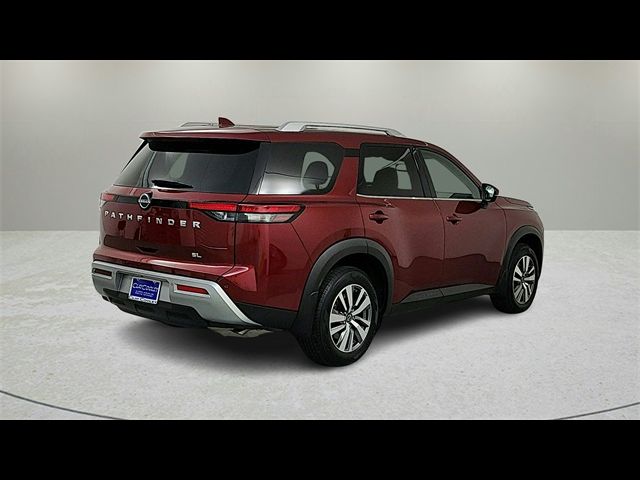 2022 Nissan Pathfinder SL