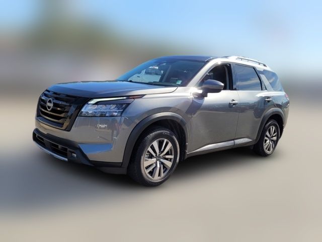 2022 Nissan Pathfinder SL