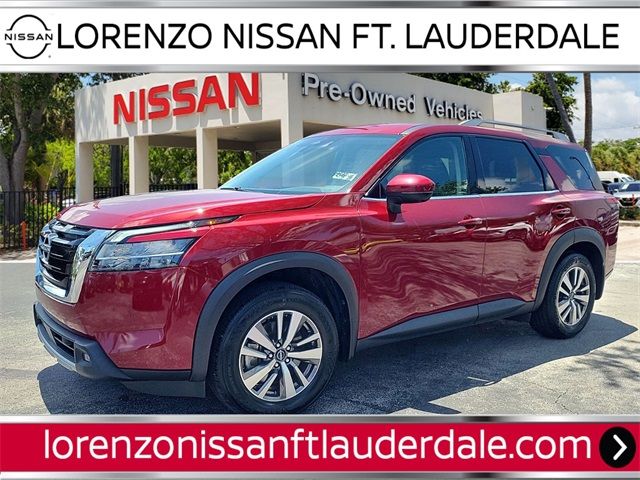 2022 Nissan Pathfinder SL