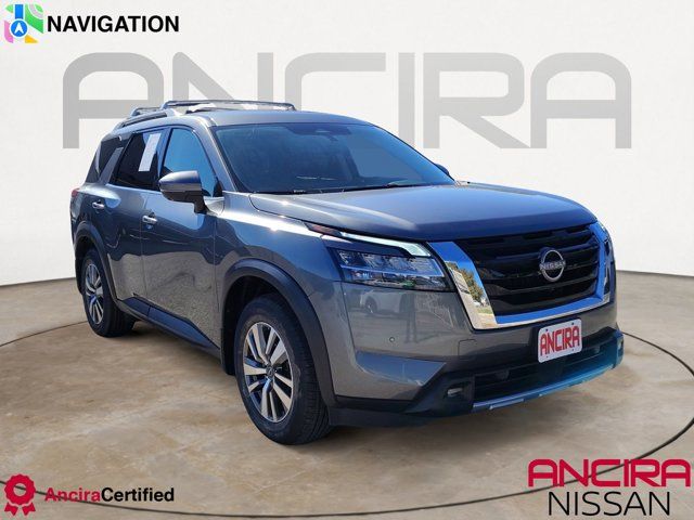 2022 Nissan Pathfinder SL